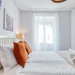 Portucale ! Visconde 3br With Private Terrace Almada
