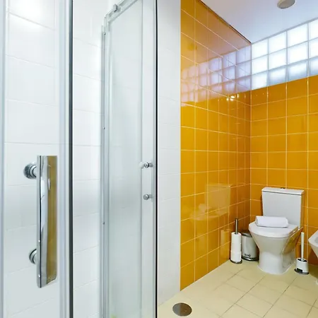 Portucale ! Visconde 3br With Private Terrace דירה