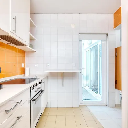 Portucale ! Visconde 3br With Private Terrace אלמאדה